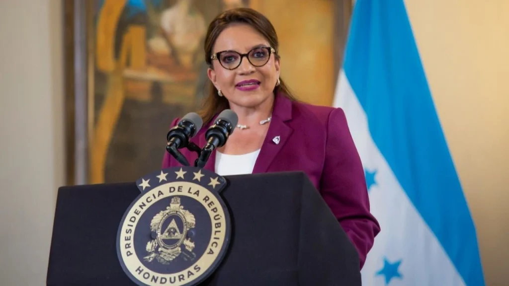 Presidenta Castro garantiza ‘elecciones libres y transparentes’ en Honduras