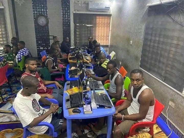 Ghana Police Arrested Nigerian Youths that left His Country to go and do Fraud