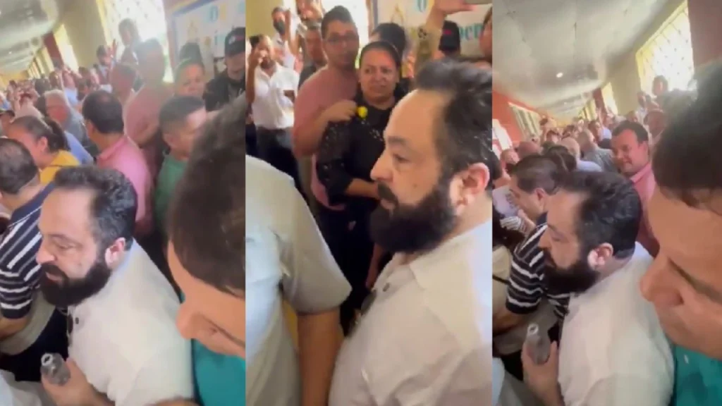 Luis Redondo es abucheado al votar en SPS, pero resta importancia a los insultos