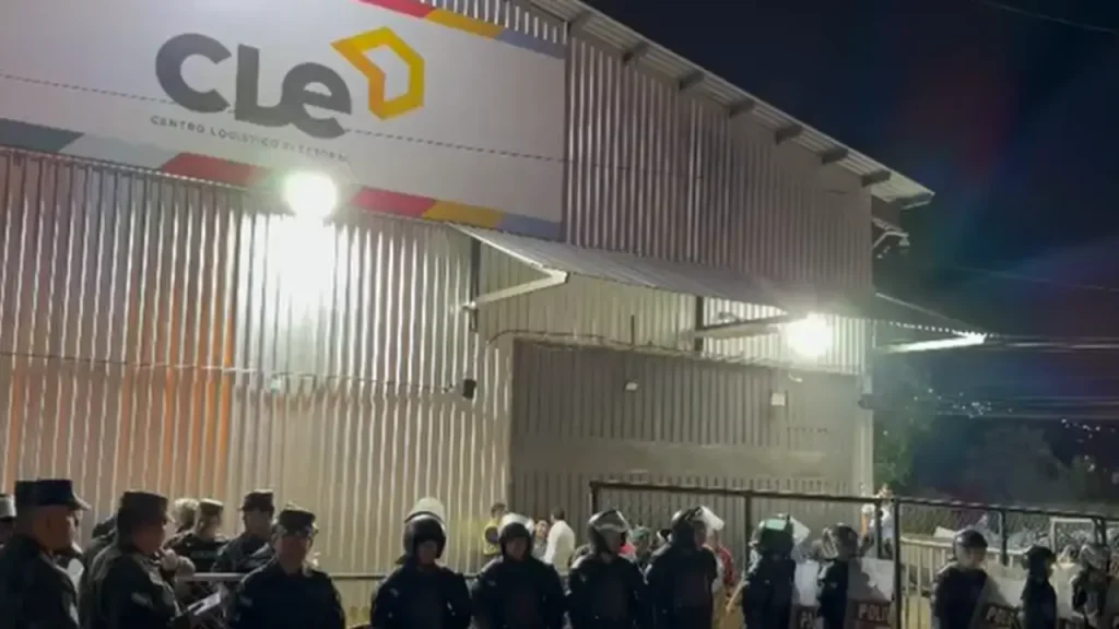 Consejeras del CNE denuncian ‘secuestro’ de instalaciones en el Infop