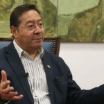 Detienen a expresidente de Bolivia, Luis Arce, y lo trasladan a celdas policiales