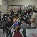 Filas, quejas y enojo: derechohabientes sin medicinas ni consultas en el IHSS