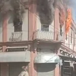 Pavoroso incendio consume edificio y deja millonarias pérdidas en San Pedro Sula