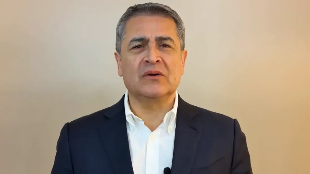 Fiscalía pide captura internacional de Juan Orlando Hernández