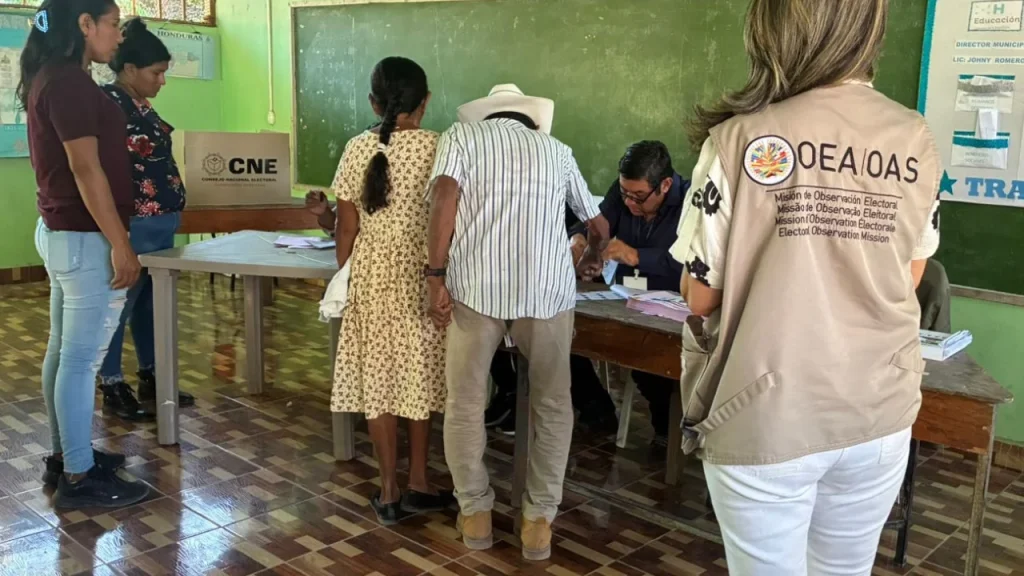 MOE-OEA mantiene observación en elecciones de San Antonio de Flores