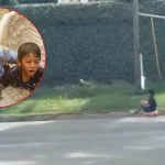 VIDEO: Niño juega cerca de cuneta donde menor y policía murieron en SPS