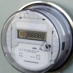 Se proyecta rebaja de hasta un 5% en tarifa de energía al cierre del año