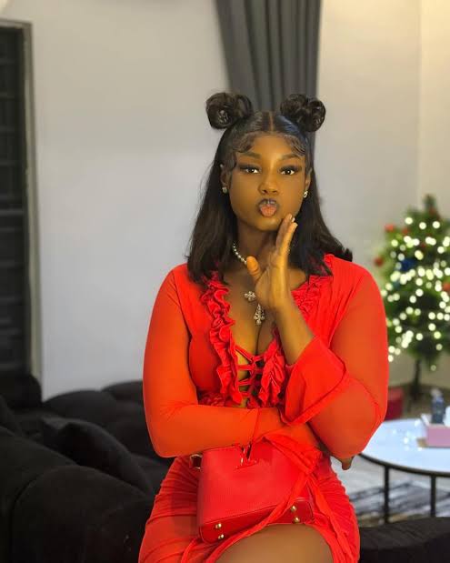King Mitchy reportedly passes on following beef with Verydarkman; mother collapses 