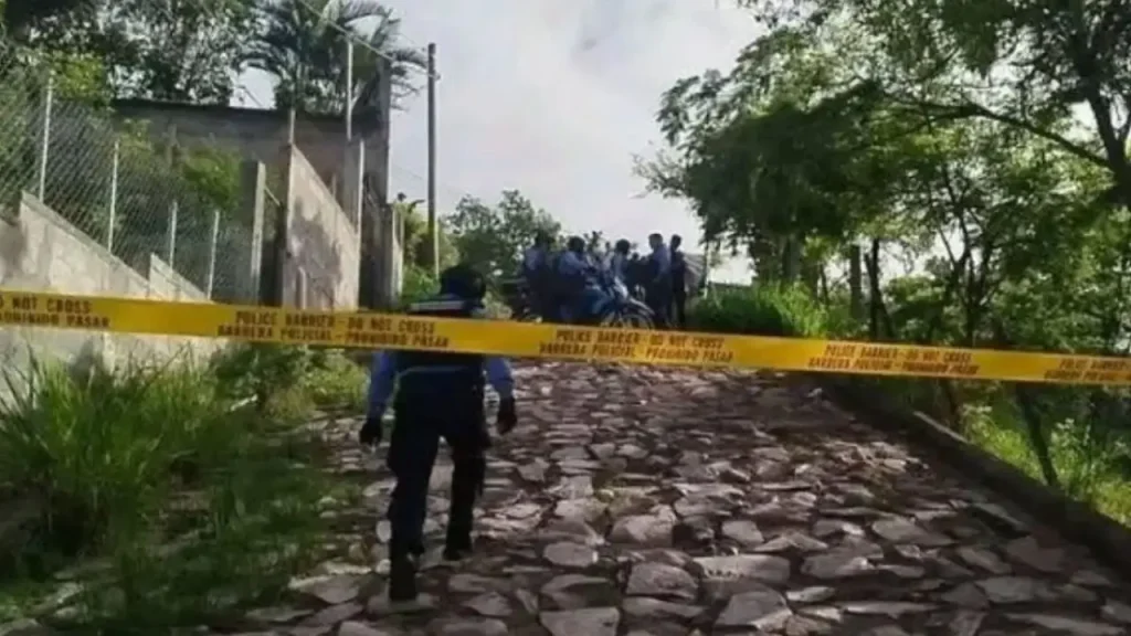 ‘Me arrebataron a mi niña’: matan a menor de 16 años en Tegucigalpa